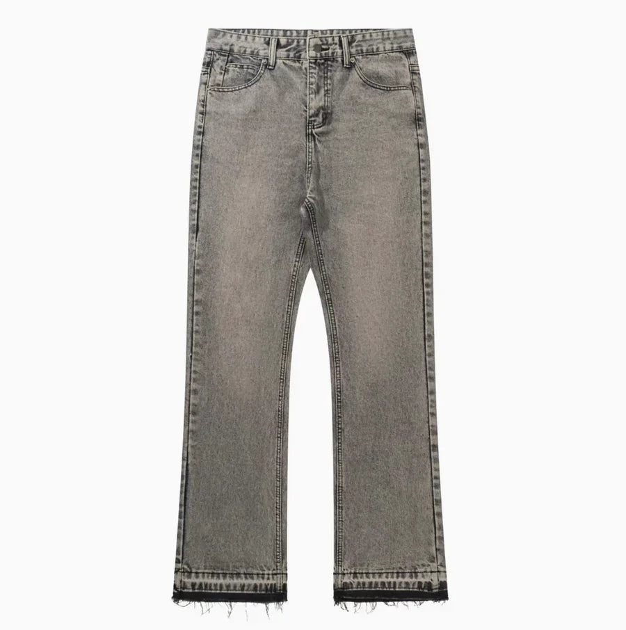 VAMO - Raw Flared Jeans