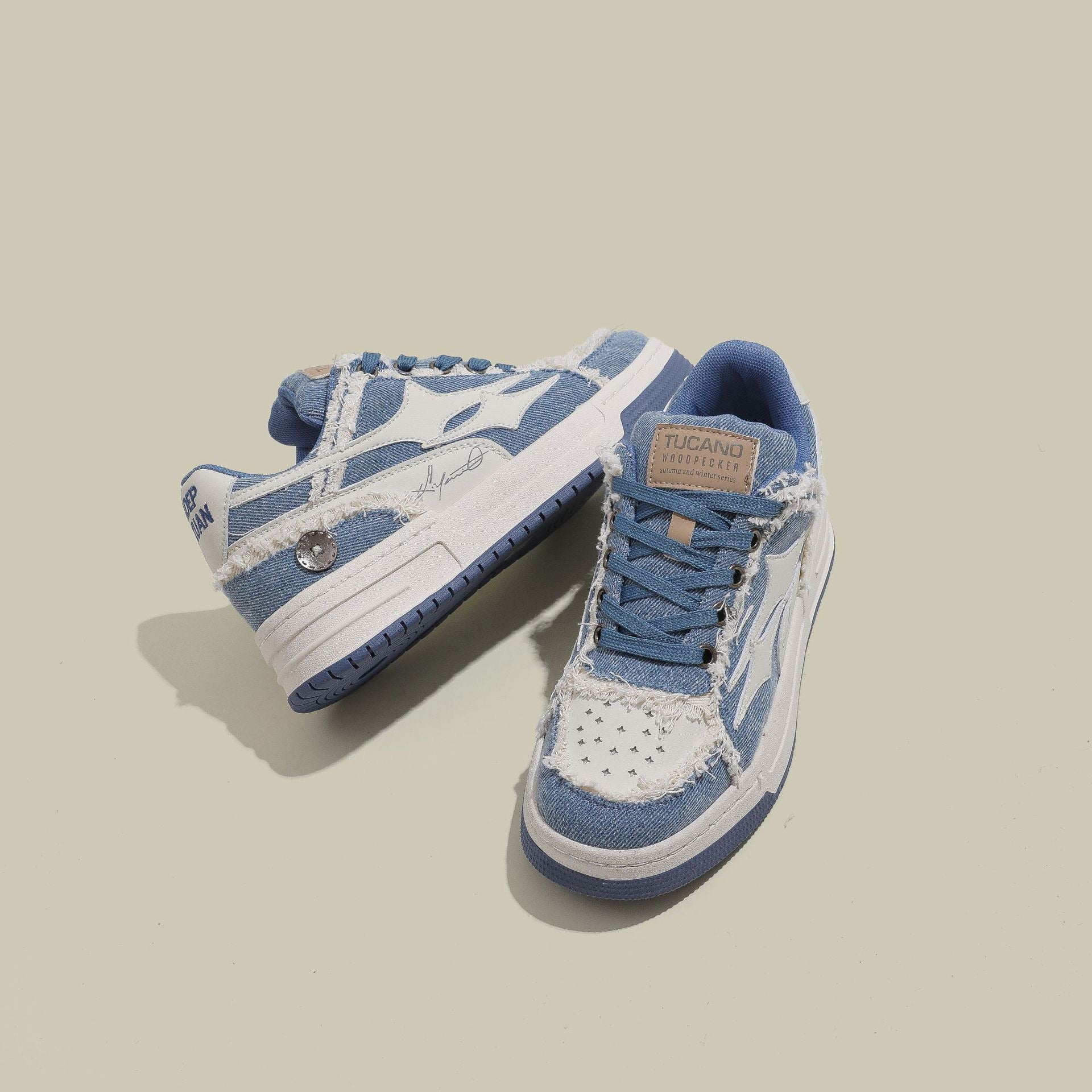 VAMO - “Ripped Canvas” Sneaker