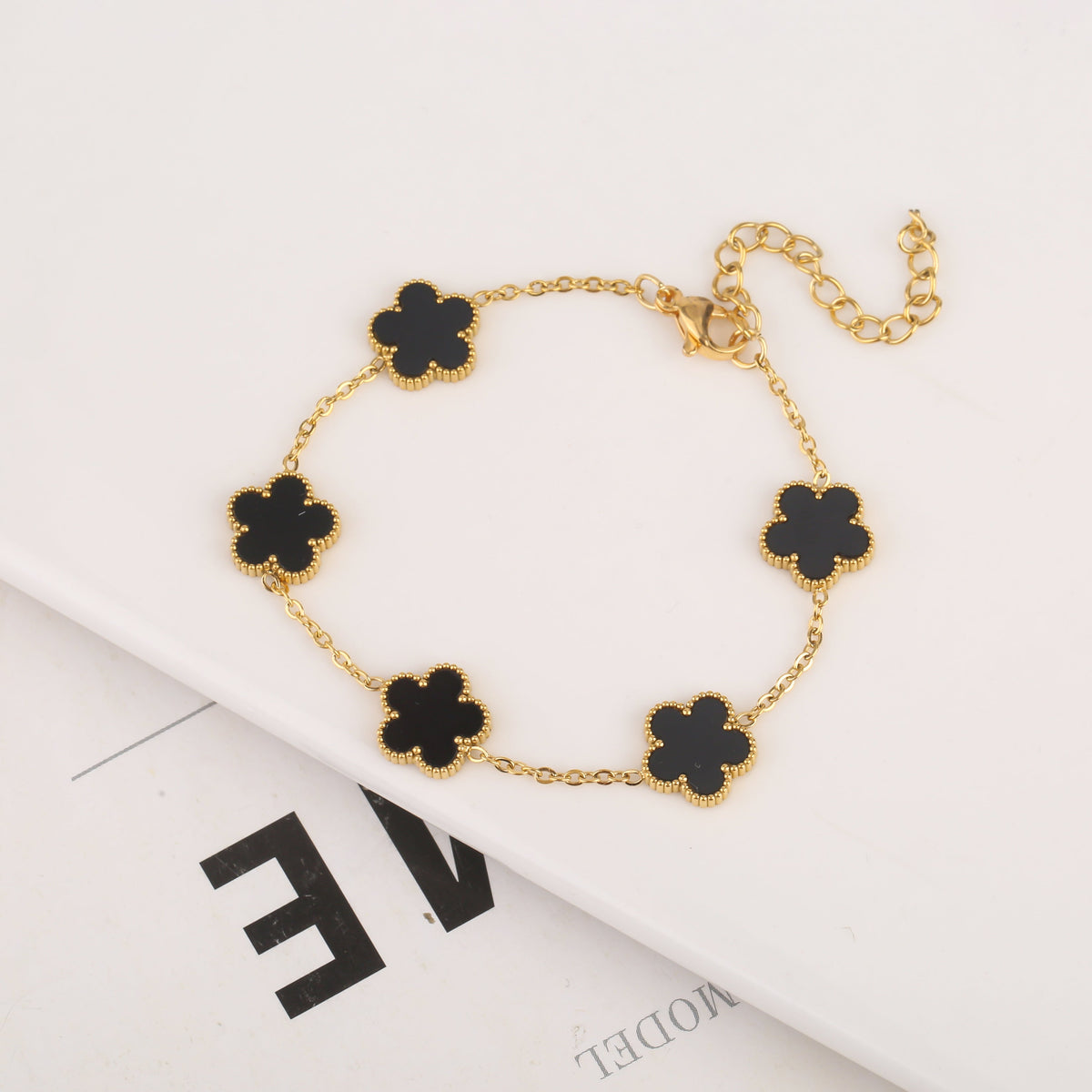 VAMO - Armband Gold