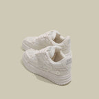 VAMO - “Ripped Canvas” Sneaker
