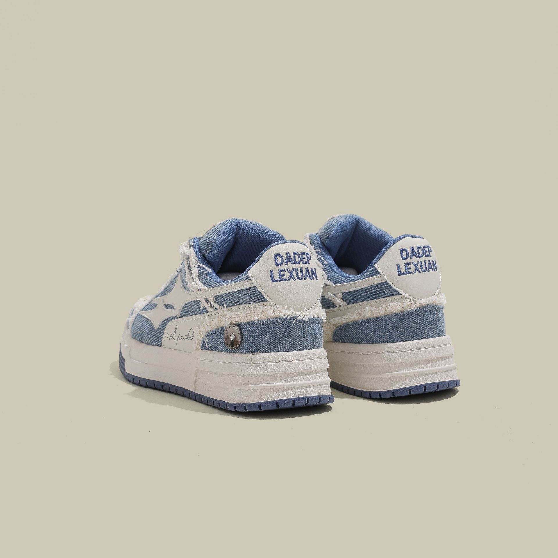 VAMO - “Ripped Canvas” Sneaker