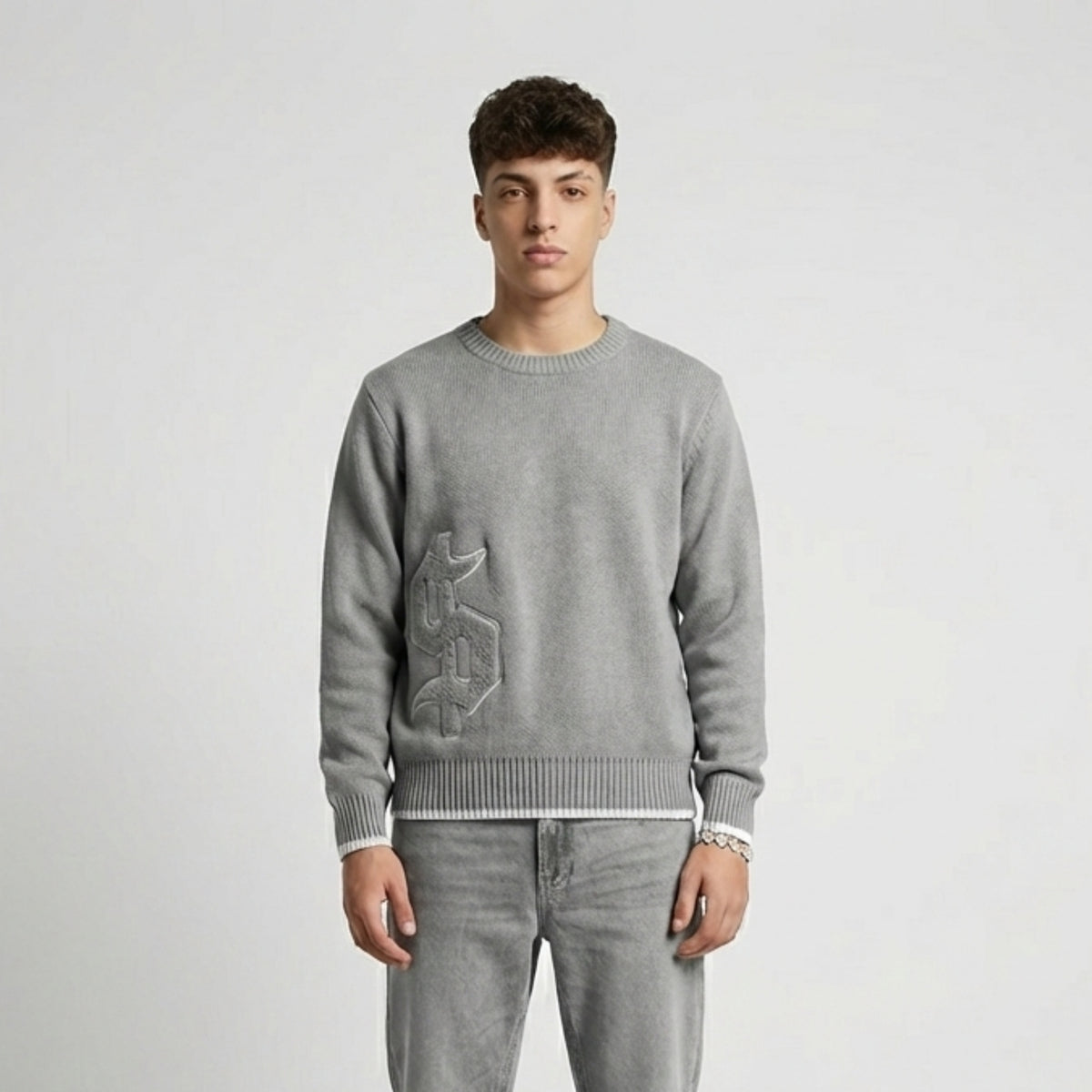 VAMO - Dollar Knit Sweater