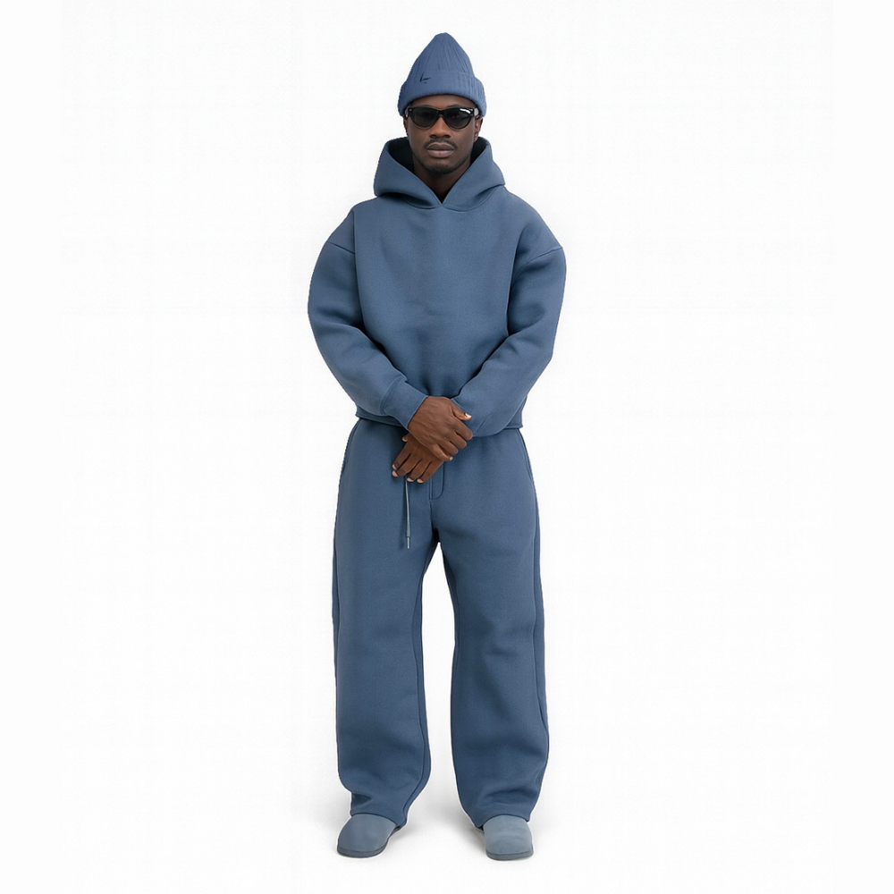 VAMO – Essential Oversized Tracksuit