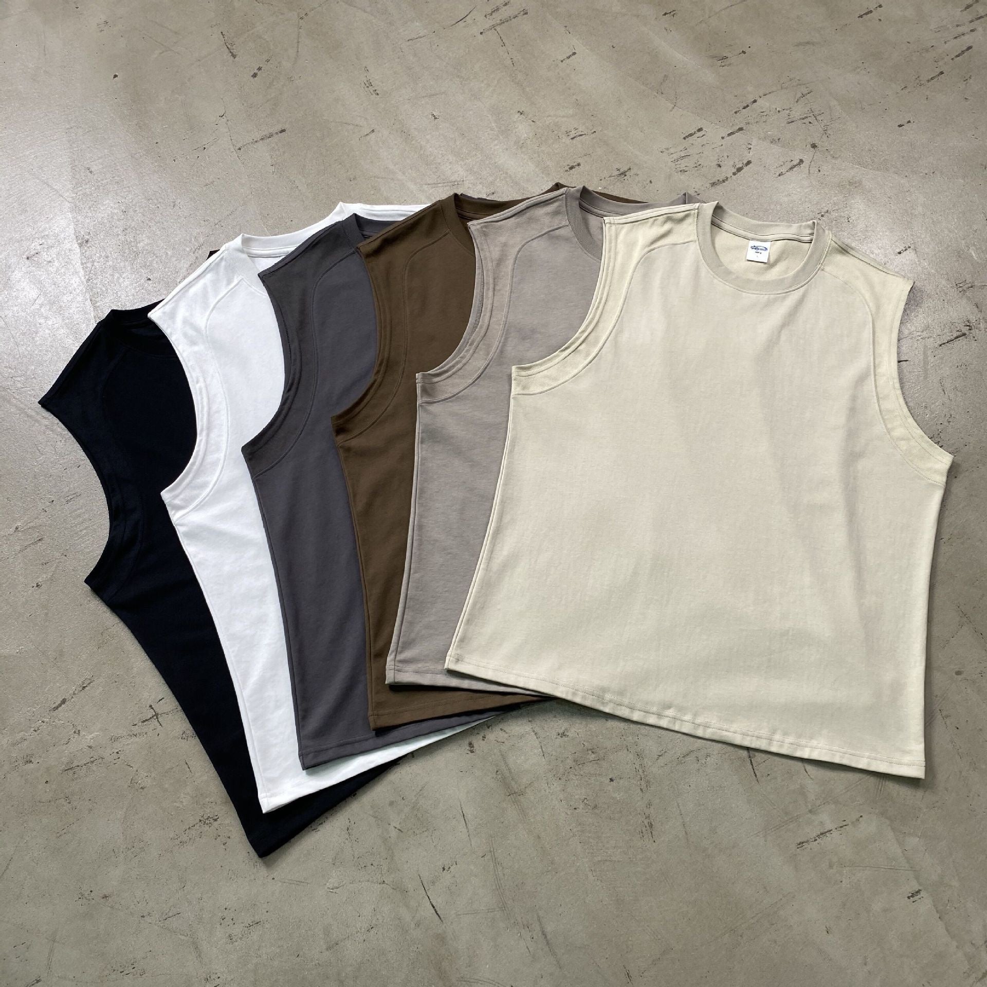 VAMO - Core Sleeveless